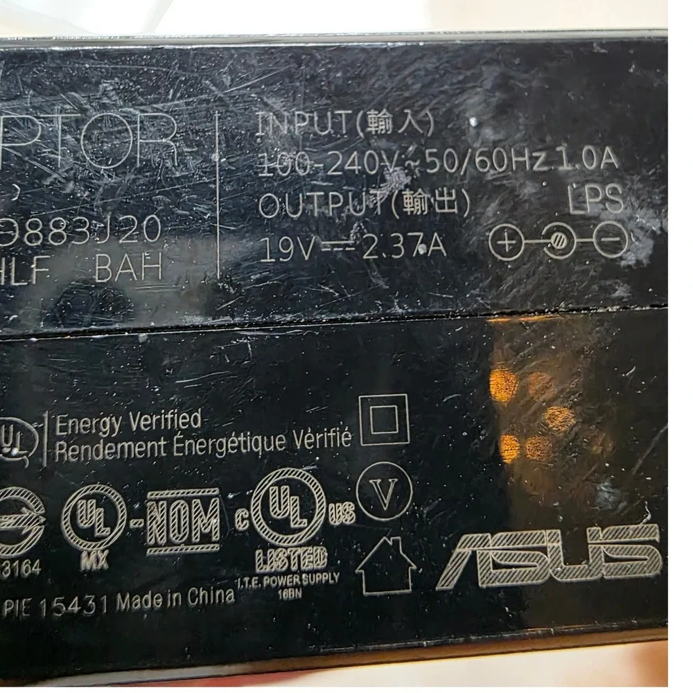 Asus AC Adapter AD883J20 19V 2.37A 45W Laptop Charger Power‎ Supply Black B1
